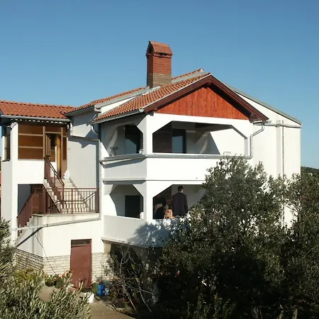 Studio Jezera 798d * Tisno